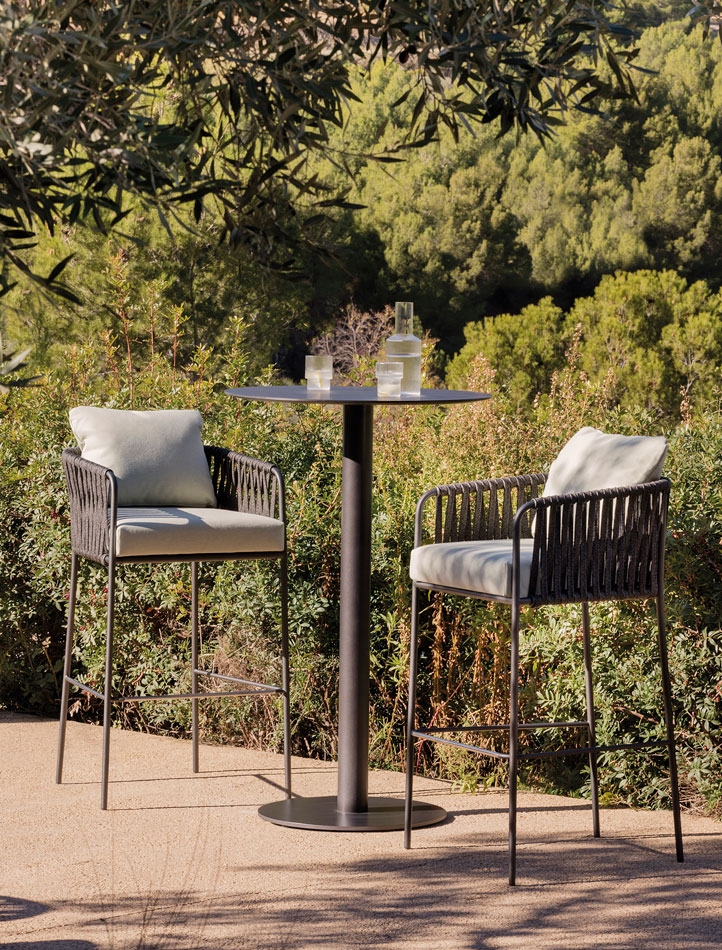 nido-handwoven-barstool-javier-pastor-expormim-furniture-outdoor-01